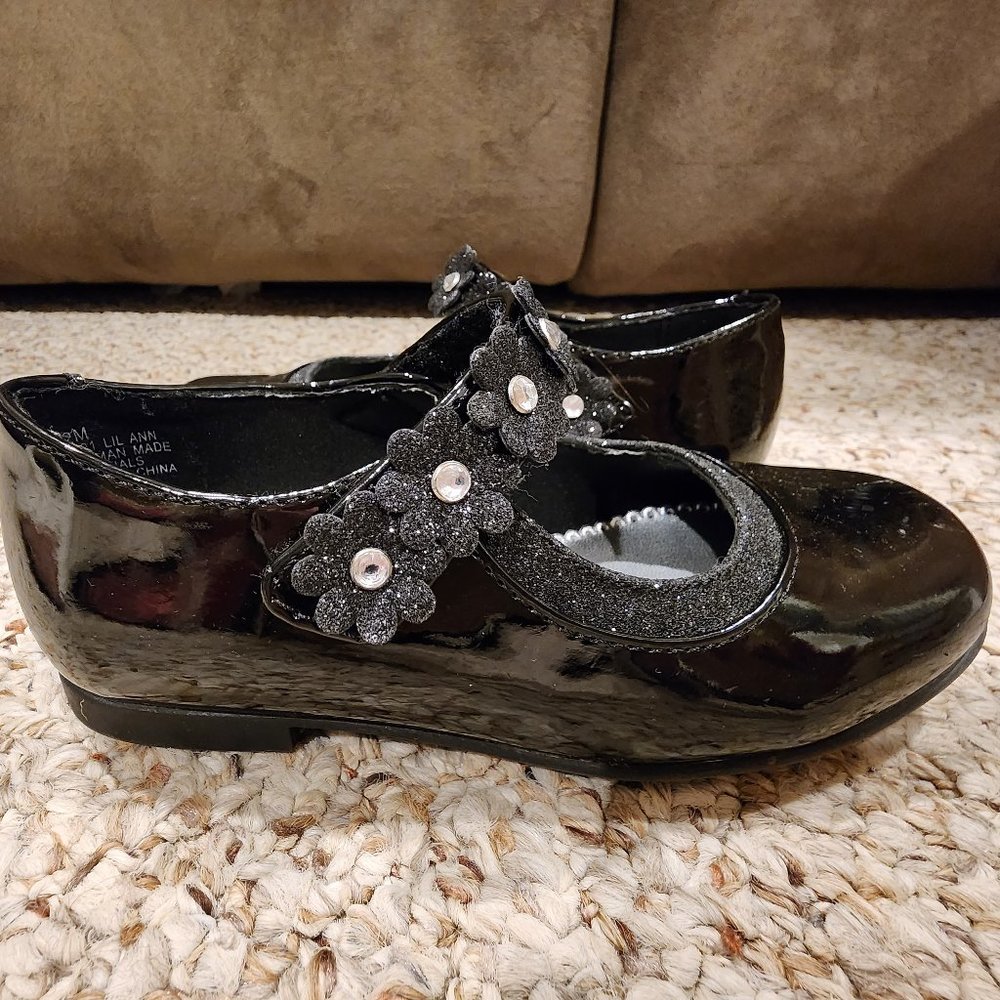 Girls shoe